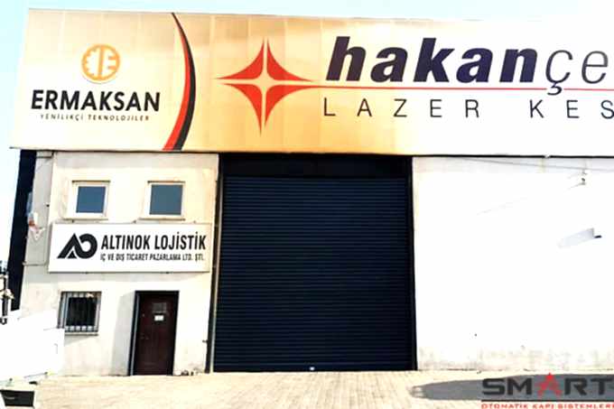 SARMAL HANGAR KAPISI